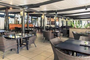 هتل Mercure Nadi