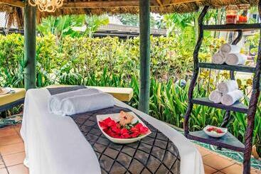 هتل Mercure Nadi