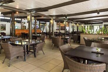 هتل Mercure Nadi