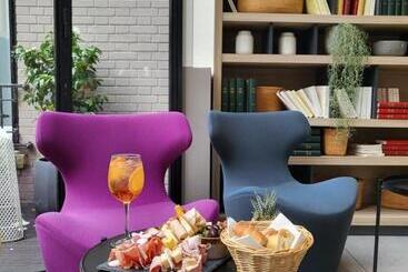 هتل Mercure Paris Alesia