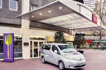هتل Mercure Paris La Defense