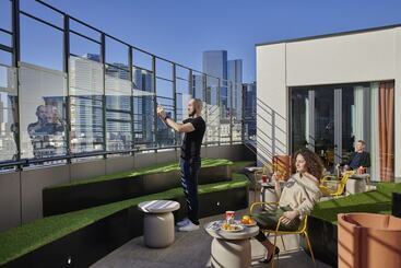 هتل Mercure Paris La Defense