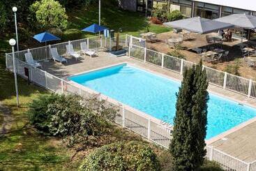 هتل Mercure Paris Le Bourget Aeroport