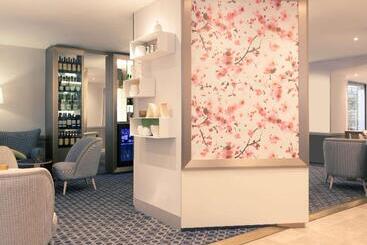 هتل Mercure Paris Montparnasse Raspail