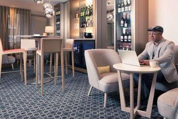هتل Mercure Paris Montparnasse Raspail