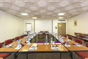 هتل Mercure Vichy Thermalia