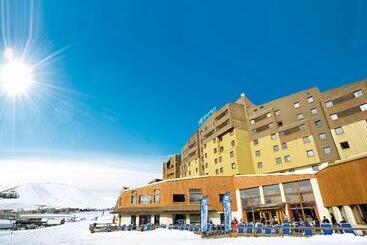 هتل Royal Ours Blanc Boutique Hôtel & Spa