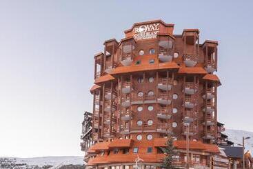 ホテル Royal Ours Blanc Boutique Hôtel & Spa