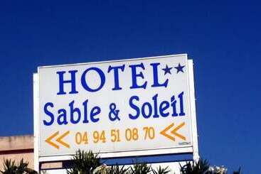 هتل Sable Et Soleil   Port, Plage Et Spa