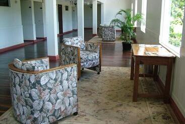 Southern Cross Hotel Fiji