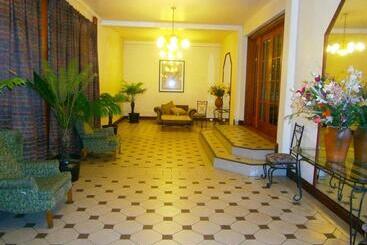 Southern Cross Hotel Fiji