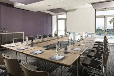 هتل Thalazur Antibes   & Spa