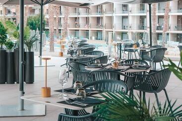 هتل Thalazur Antibes   & Spa