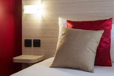 هتل The Originals City, Tabl Hôtel, Cambrai