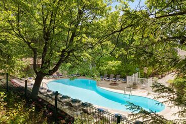 هتل Villa Borghese, The Originals Relais
