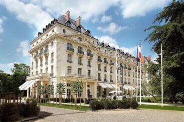 Waldorf Astoria Versailles   Trianon Palace - Versailles
