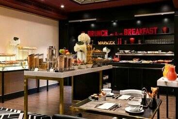 هتل Warwick Paris