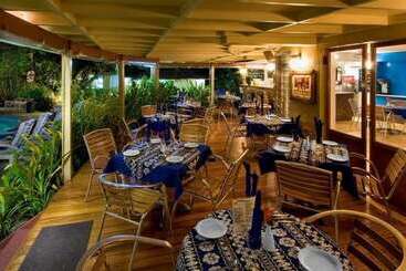 مُتل Nadi Bay Resort