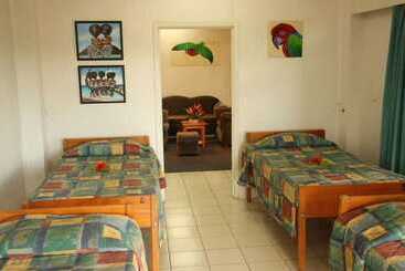 مُتل Nadi Bay Resort