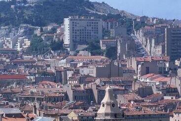 Novotel Marseille Est Porte D Aubagne
