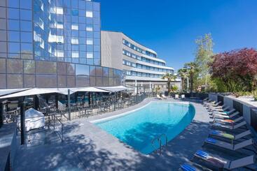 Novotel Poitiers Site Du Futuroscope