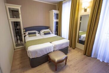 اقامتگاه Best Western  Au Trocadero