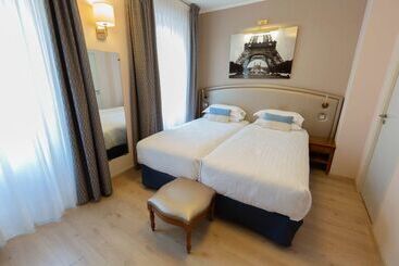 اقامتگاه Best Western  Au Trocadero