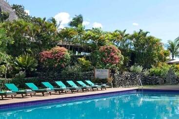 استراحتگاه Novotel Nadi