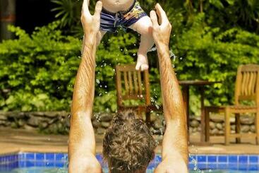 استراحتگاه Novotel Nadi