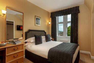 Cairndale Hotel & Spa