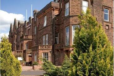Cairndale Hotel & Spa