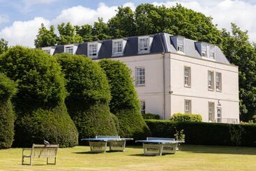 هتل Avisford Park