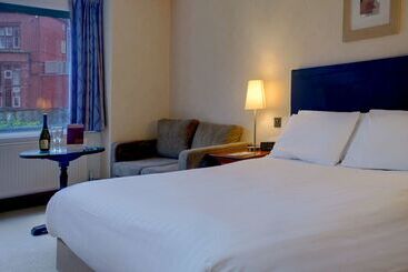 هتل Best Western Plough And Harrow