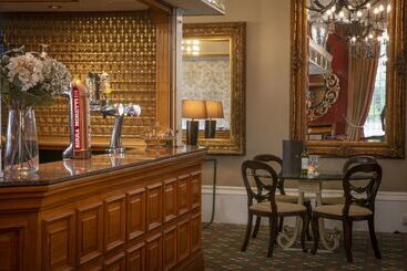 هتل Best Western Plough And Harrow
