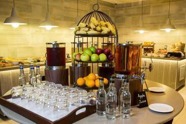 هتل Crowne Plaza Basingstoke, An Ihg