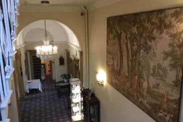 هتل Culloden House