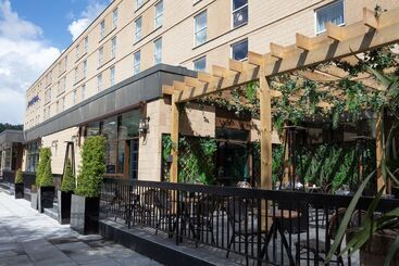هتل Doubletree By Hilton Bath