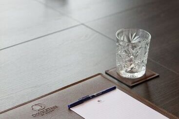 هتل Doubletree By Hilton Bath