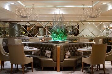 هتل Hilton Grand Vacations Club Craigendarroch Suites Scotland