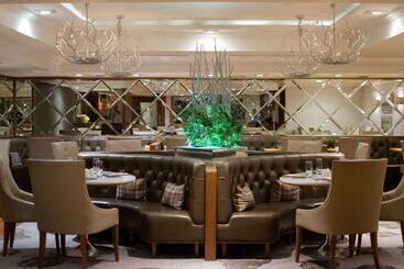 هتل Hilton Grand Vacations Club Craigendarroch Suites Scotland