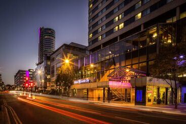 هتل Hilton Leeds City