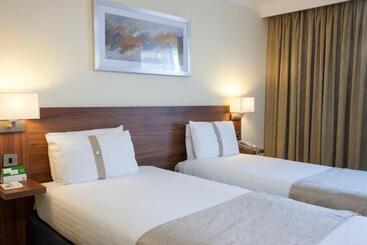 هتل Holiday Inn Ashford Central, An Ihg