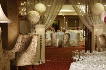 Killyhevlin Lakeside Hotel & Lodges