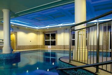 Killyhevlin Lakeside Hotel & Lodges