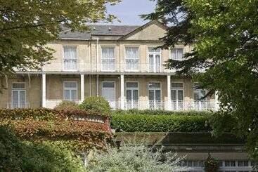 هتل Lansdown Grove