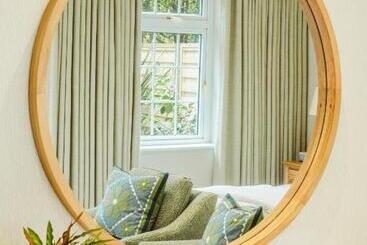 هتل Longueville Manor