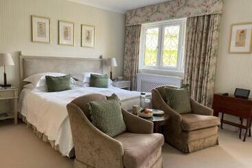 هتل Longueville Manor