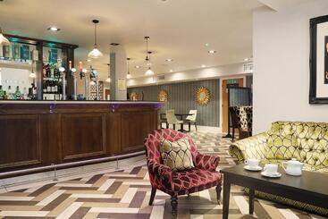 هتل Mercure Darlington Kings
