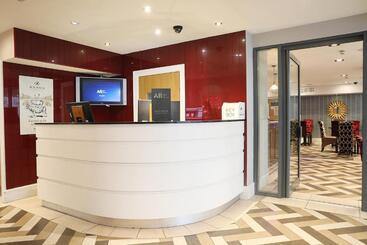 هتل Mercure Darlington Kings