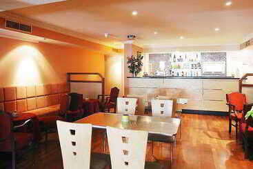 هتل Mercure Darlington Kings